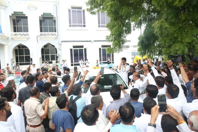 जोधपुर पहुंचे सचिन पायलट का समर्थकों ने किया स्वागत