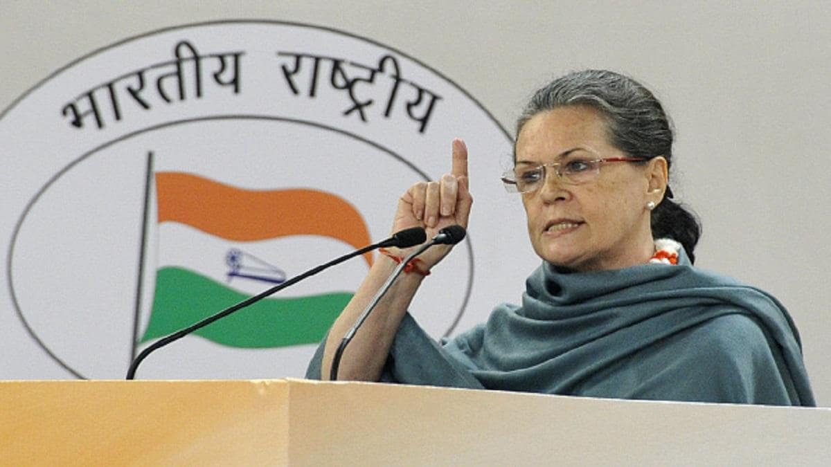 sonia gandhi thumbnail gettyimages 497114418 594x594 sixteen nine