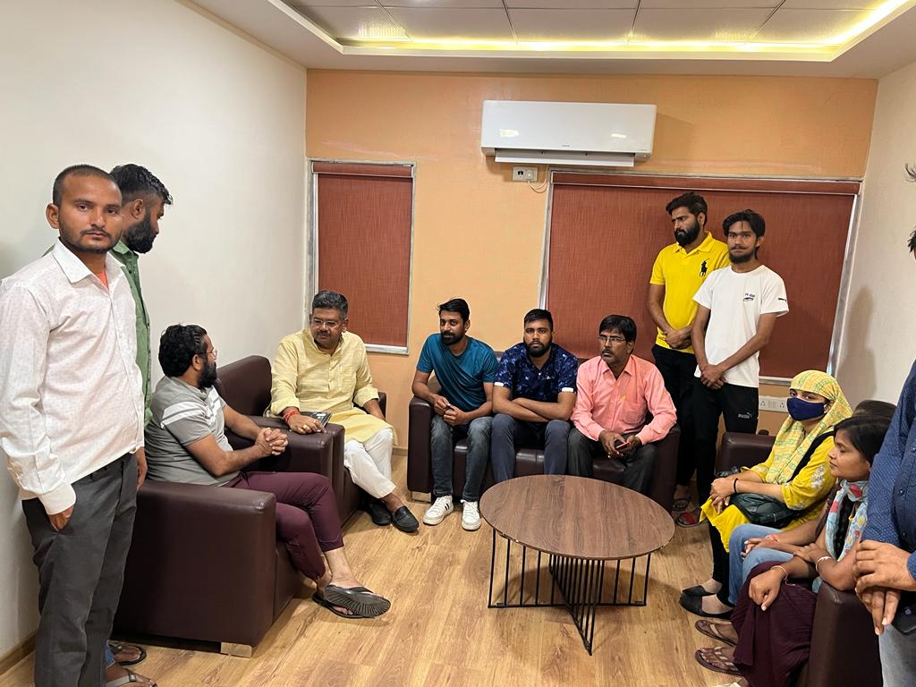 बेरोजगार युवा संघ के प्रतिनिधिमंडल ने की ऊर्जा मंत्री से मुलाकात