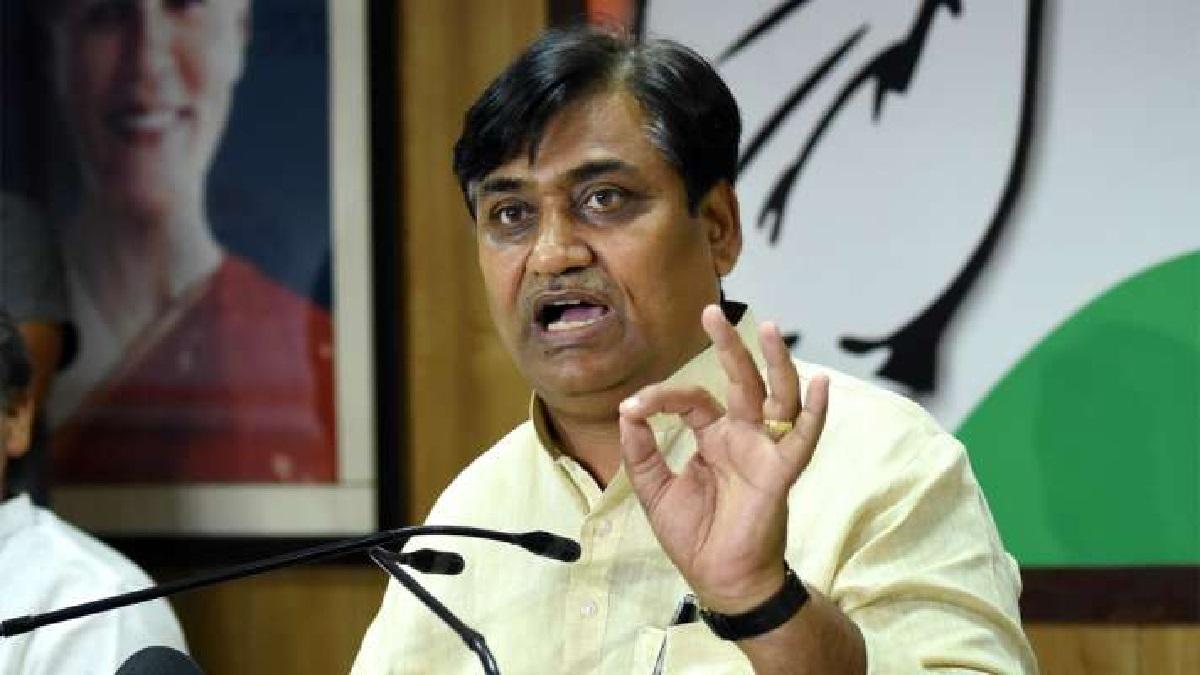 डोटासरा के निशाने पर बैसला