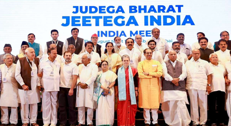 दीदी और दादा बने विलन! लोकसभा में सीट शेयरिंग के फेर मे फंसी कांग्रेस