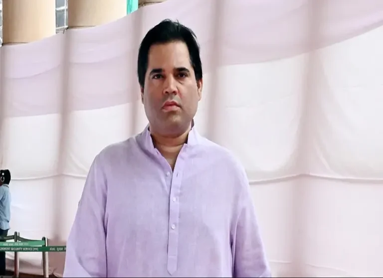 बेटिकट वरुण गांधी सपा में करेंगे एंट्री! पीलीभीत से चुनावी समर में उतरने की तैयारी