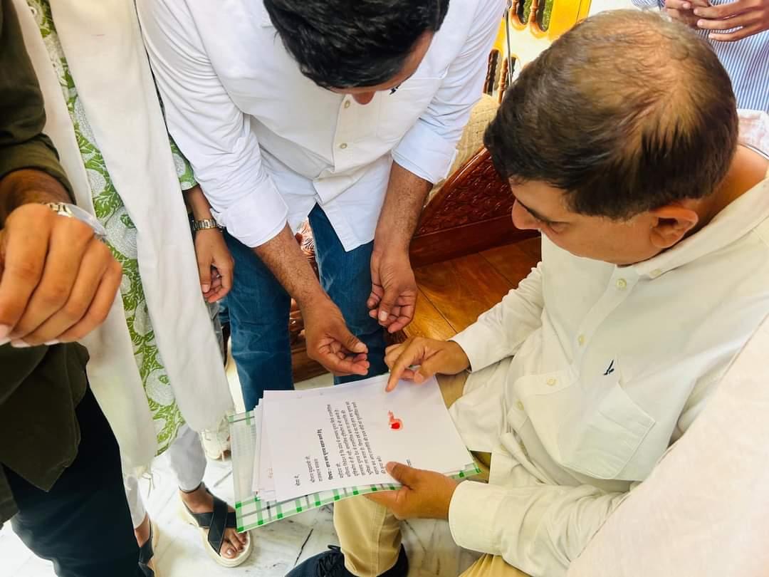 e12eb750 6a5a 4bfe b740 ed80e1e0cdae