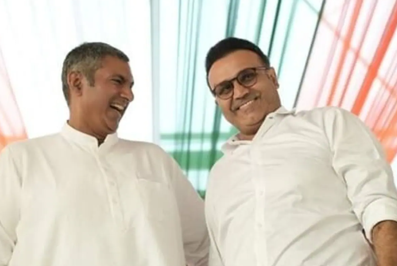 is virender sehwag ready to bat on the political pitch