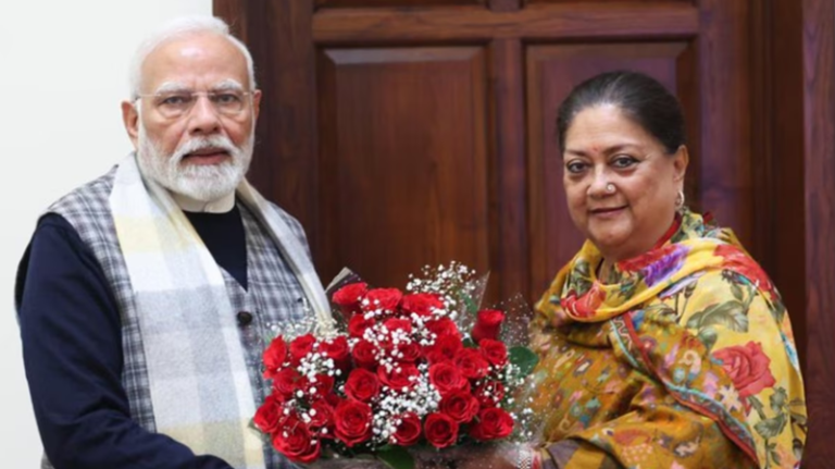 राजे की पीएम मोदी से मुलाकात के बाद कड़ाके की ठंड में भी चढ़ रहा सियासी पारा!