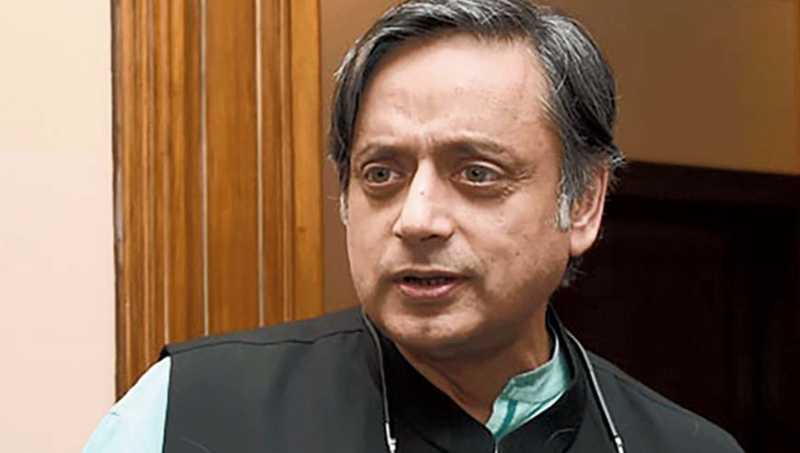 shashi tharoor got angry with congress, is he leave congress