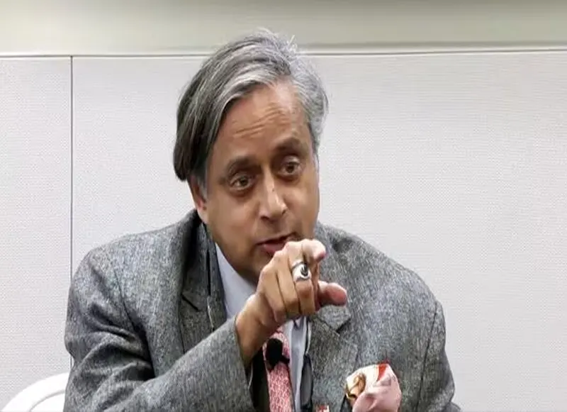 shashi tharoor