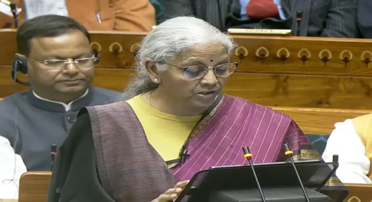 रेल, कनेक्टिविटी और बेटियों पर बड़ा दांव! बजट 2026 में हुए ये चौंकाने वाले ऐलान